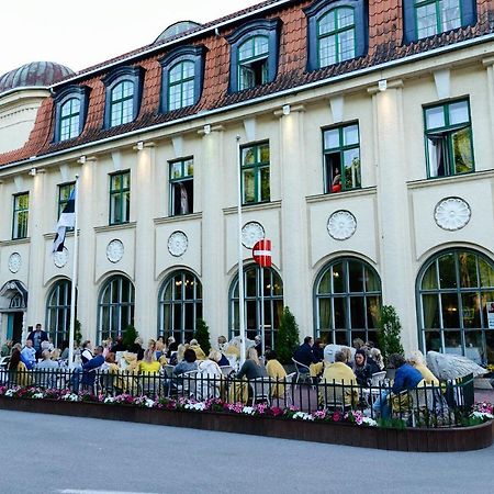 Hotel Victoria Пярну Екстер'єр фото