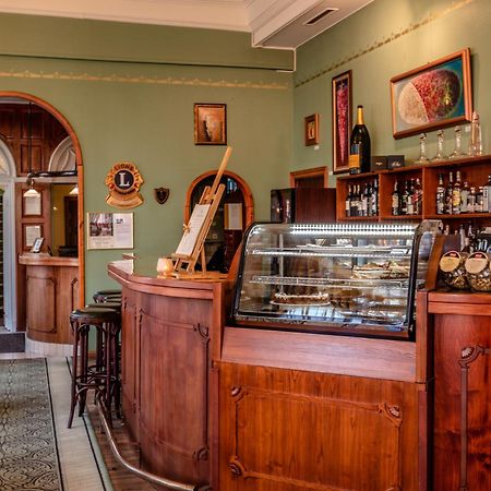Hotel Victoria Пярну Екстер'єр фото