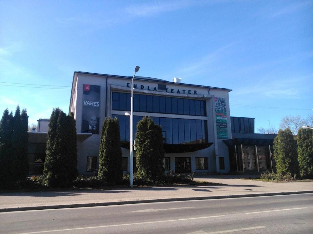 Hotel Victoria Пярну Екстер'єр фото