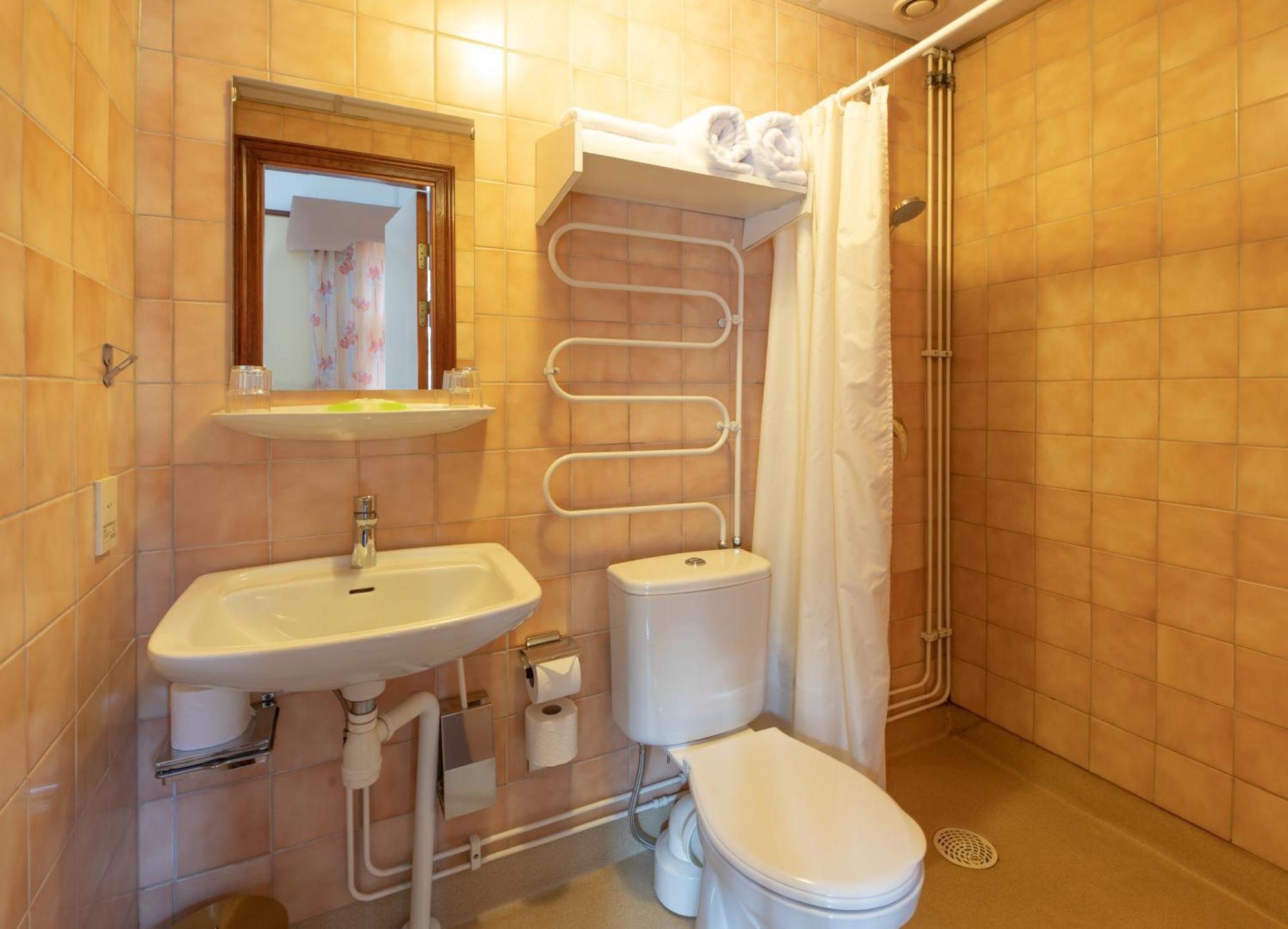 Hotel Victoria Пярну Екстер'єр фото